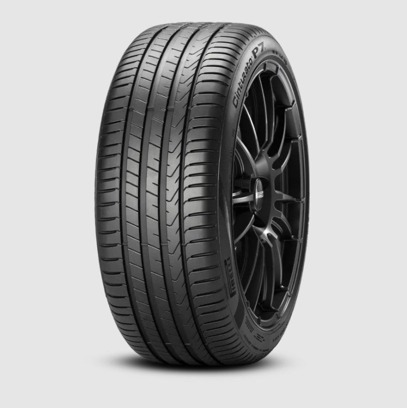 Pirelli Cinturato P7 (P7C2) Tire - 225/60R18 104W (BMW)